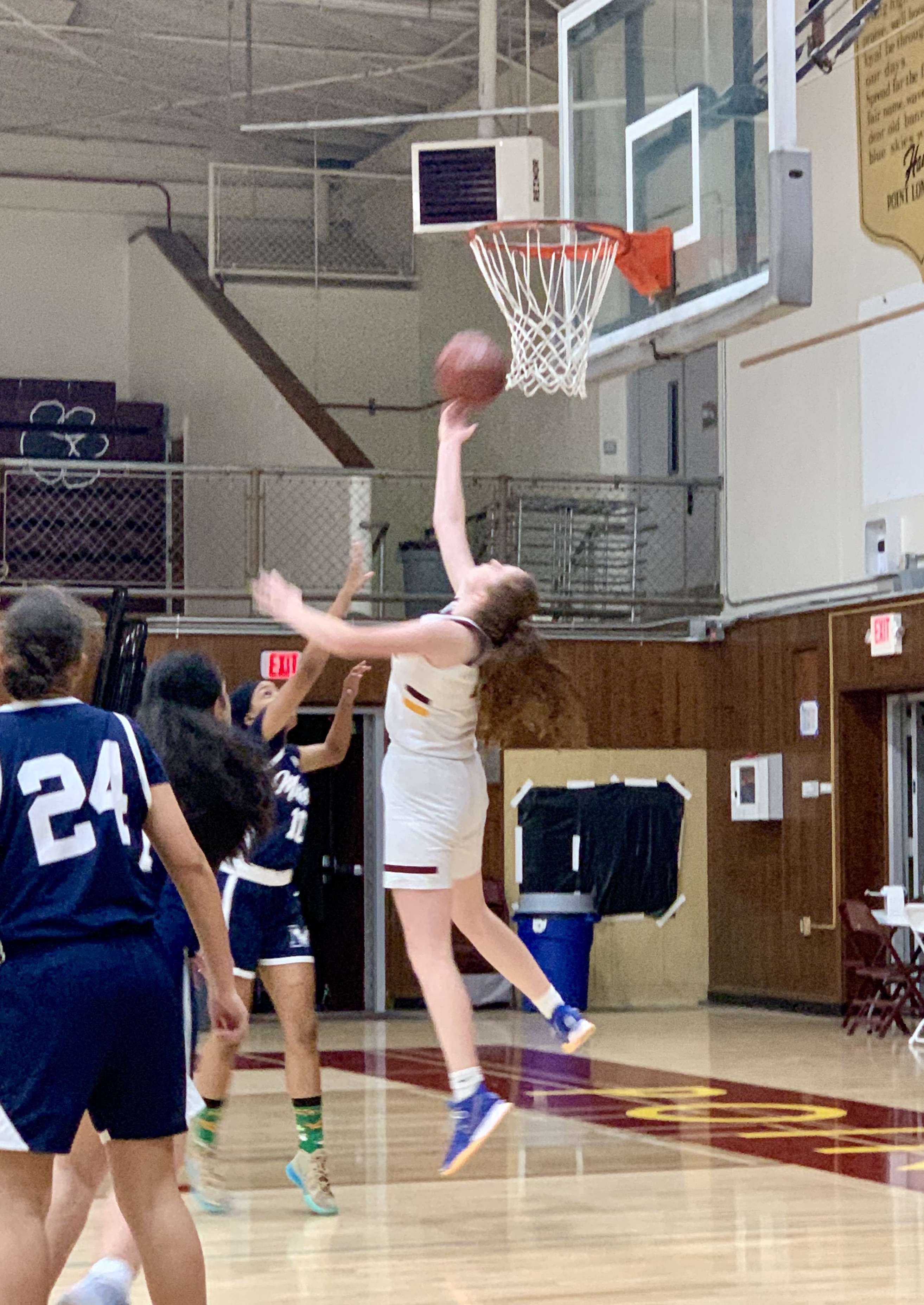 Emma Heckman reverse layup in a game
